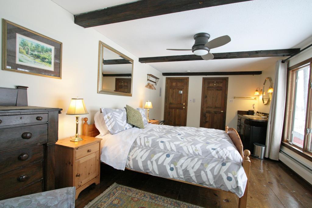 Old Saco Inn Fryeburg Szoba fotó